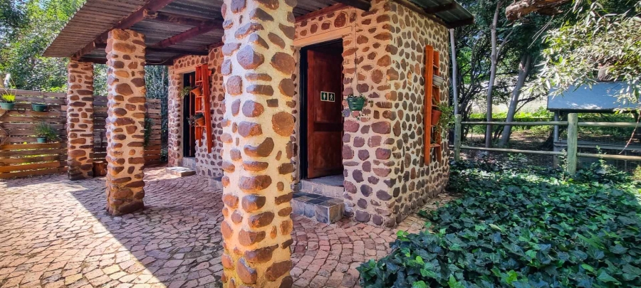 10 Bedroom Property for Sale in Skeerpoort North West